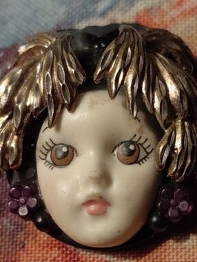 Vintage Eros hand made brooch
